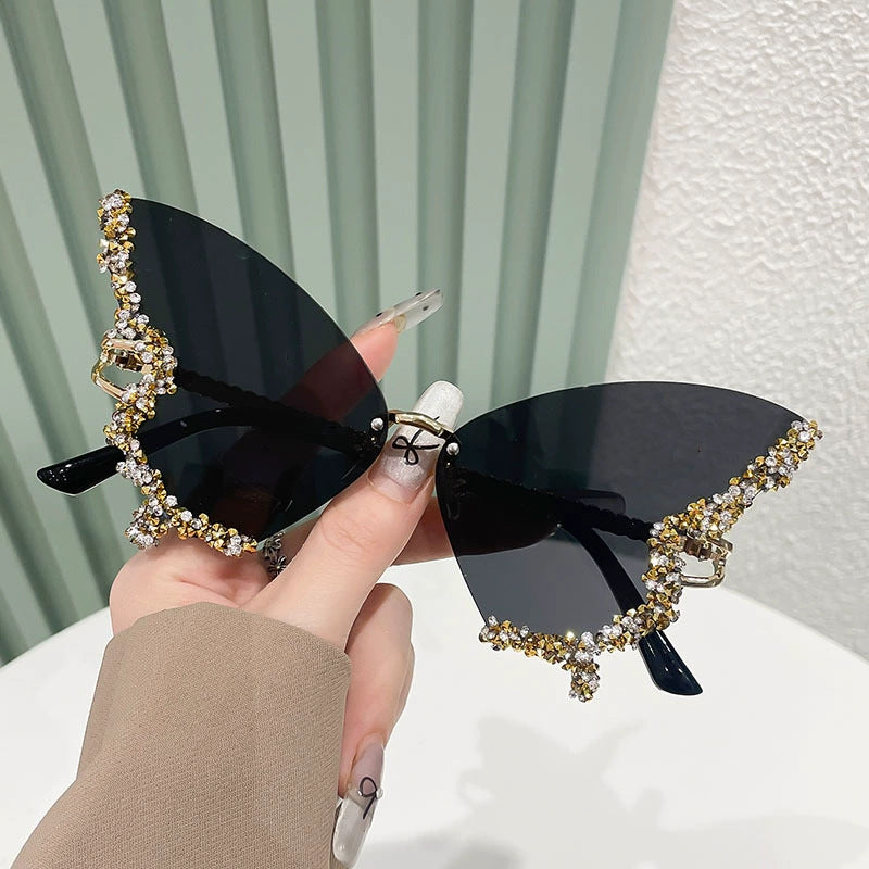 Butterfly Diamond Sunglasses – UV400 Protection, Oversized Metal Frame