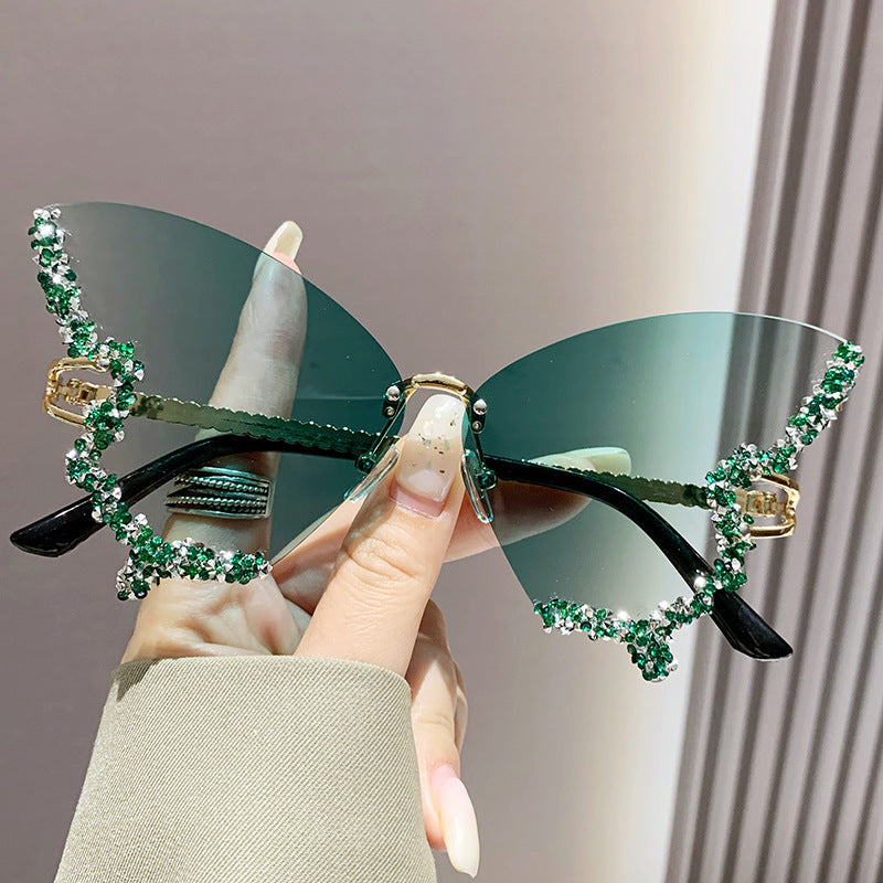 Butterfly Diamond Sunglasses – UV400 Protection, Oversized Metal Frame
