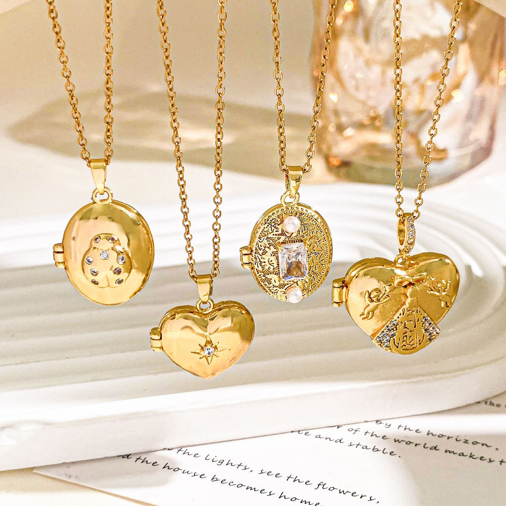 Eight-Pointed Star Necklace