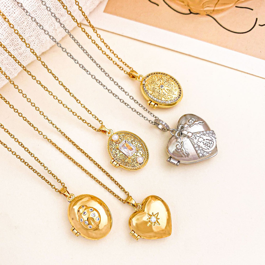 Eight-Pointed Star Necklace