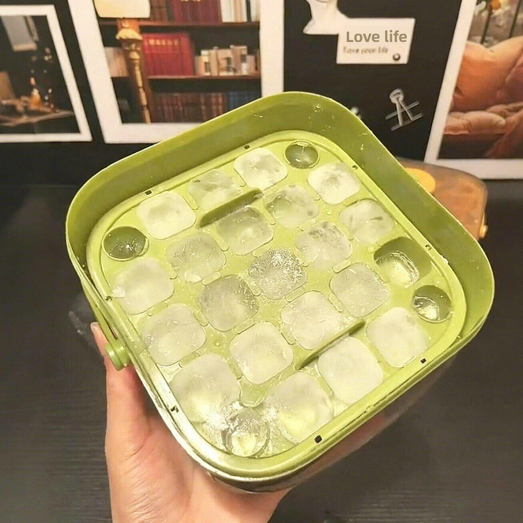 Press-Type Ice Cube Mold with Storage Box