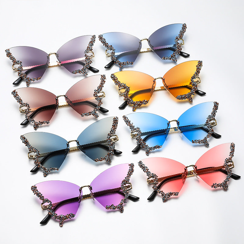 Butterfly Diamond Sunglasses – UV400 Protection, Oversized Metal Frame