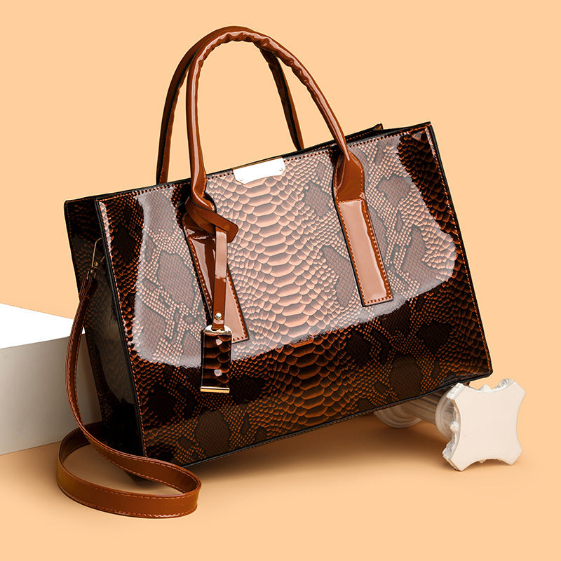 Snake Pattern PU Crossbody Bag
