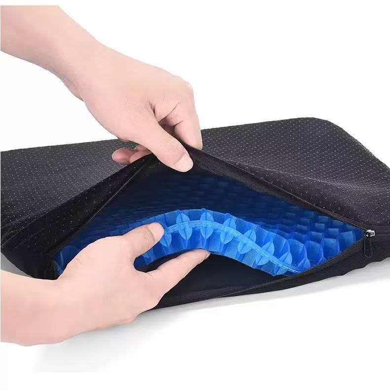 Gel Seat Cushion – Comfort for 4th of July Parades & Long Events