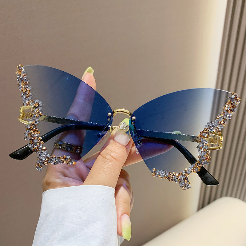 Butterfly Diamond Sunglasses – UV400 Protection, Oversized Metal Frame