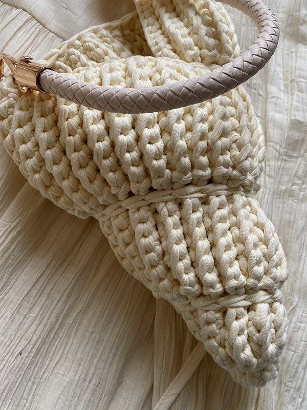 Woven Conch Shell Crossbody Bag